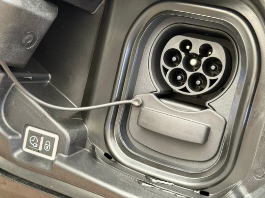 Peugeot e-208 EV Business 51 kWh ActivLease financial lease