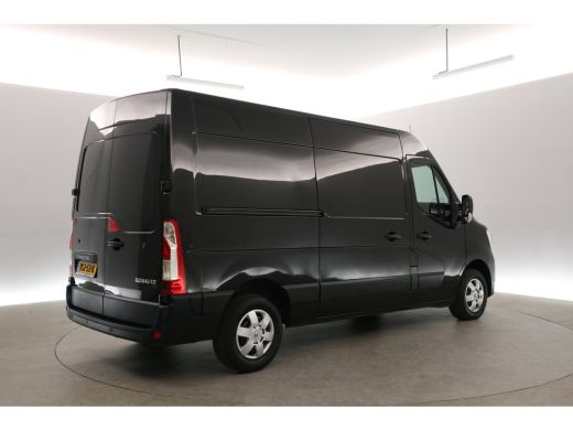 Renault Master T33 2.3 dCi L2H2 | Airco | Cruise | Camera | 3 Zits | Navi | Parkeersens. ActivLease financial lease