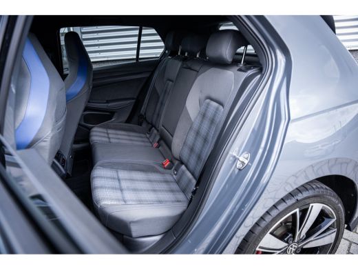 Volkswagen Golf 1.4 eHybrid GTE | Achteruitrijcamera | Apple Carplay/Android Auto|telefoonintegratie premium | Cr... ActivLease financial lease