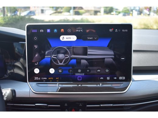 Volkswagen Golf 1.5 eHybrid 204PK DSG-6 Life Edition | PANORAMADAK | NAVI BY APP | CAMERA | 18 INCH | ADAPT. CRUI... ActivLease financial lease