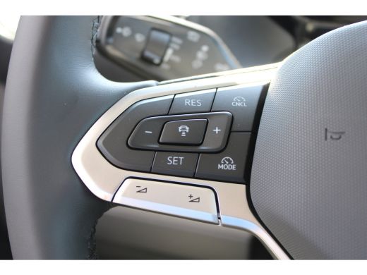 Volkswagen ID. Buzz Cargo Cargo Bulli Limited Edition 286 PK 79 kWh | Achteruitrijcamera | Apple Carplay/Android Auto|telef... ActivLease financial lease