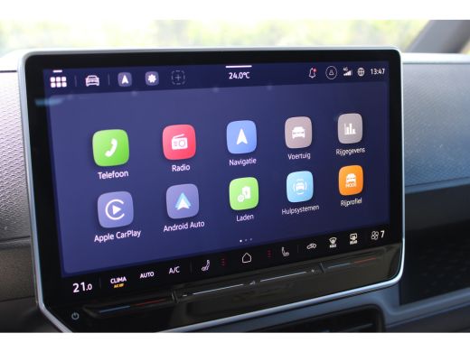 Volkswagen ID. Buzz Cargo Cargo Bulli Limited Edition 286 PK 79 kWh | Achteruitrijcamera | Apple Carplay/Android Auto|telef... ActivLease financial lease