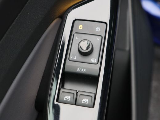 Volkswagen ID.4 Business 77 kWh 204 Pk | Stoel/Stuurverwarming | Adaptive Cruise | Matrix LED | Camera | CarPlay ... ActivLease financial lease