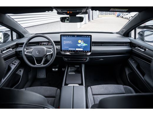 Volkswagen ID.7 Limited Edition Plus | 360 graden camera (Area View) | Achterklep, elektrisch, met sensorgestuurd... ActivLease financial lease