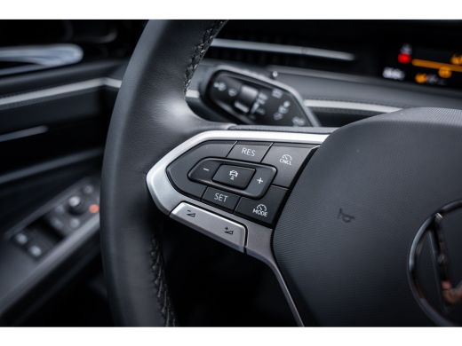 Volkswagen ID.7 Limited Edition Plus | 360 graden camera (Area View) | Achterklep, elektrisch, met sensorgestuurd... ActivLease financial lease