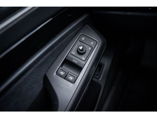 Volkswagen ID.7 Limited Edition Plus | 360 graden camera (Area View) | Achterklep, elektrisch, met sensorgestuurd... ActivLease financial lease