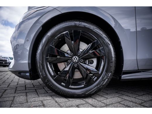 Volkswagen ID.7 Limited Edition Plus | 360 graden camera (Area View) | Achterklep, elektrisch, met sensorgestuurd... ActivLease financial lease