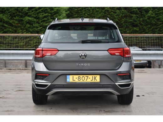 Volkswagen T-Roc 1.5 TSI Style 150PK | NAVIGATIE | ADAPT. CRUISE | ELEKT. SPIEGELS | DAB+ | BLUETOOTH ActivLease financial lease