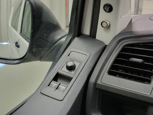 Volkswagen Transporter 2.0TDI L2/H1 Dubbele Cabine Euro 6! ActivLease financial lease