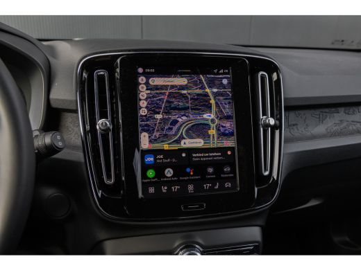 Volvo  EX40 Single Motor 70kWh Core Business | 19" | Trekhaak | Harman Kardon | Adaptieve Cruise | BLIS | Par... ActivLease financial lease