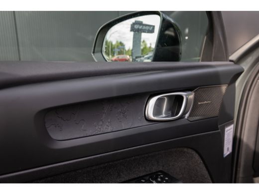 Volvo  EX40 Single Motor 70kWh Core Business | 19" | Trekhaak | Harman Kardon | Adaptieve Cruise | BLIS | Par... ActivLease financial lease