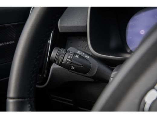 Volvo  EX40 Single Motor 70kWh Core Business | 19" | Trekhaak | Harman Kardon | Adaptieve Cruise | BLIS | Par... ActivLease financial lease