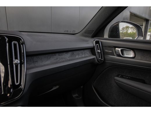 Volvo  EX40 Single Motor 70kWh Core Business | 19" | Trekhaak | Harman Kardon | Adaptieve Cruise | BLIS | Par... ActivLease financial lease
