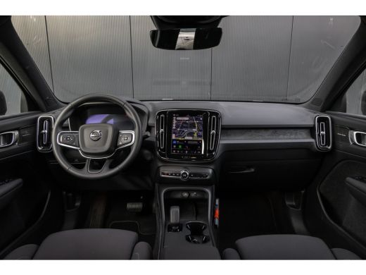 Volvo  EX40 Single Motor 70kWh Core Business | 19" | Trekhaak | Harman Kardon | Adaptieve Cruise | BLIS | Par... ActivLease financial lease