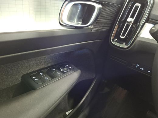 Volvo  XC40 1.5 T4 Plug-in hybrid Core Bright | Cruise Control Adaptief | Stoel & Stuur Verwarming | ActivLease financial lease