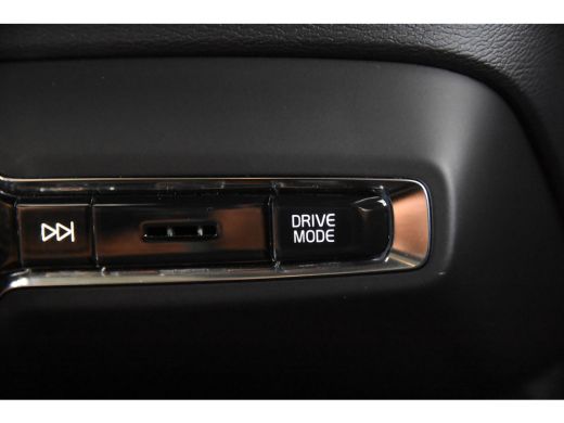 Volvo  XC40 1.5 T4 Recharge Inscription *1ste Eigenaar*Navigatie*360 Camera* ActivLease financial lease