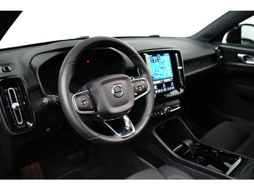 Volvo  XC40 Recharge Plus | Pilot Assist | Camera | Stuur/stoelverwarming ActivLease financial lease