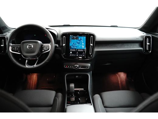 Volvo  XC40 Recharge Plus | Pilot Assist | Camera | Stuur/stoelverwarming ActivLease financial lease