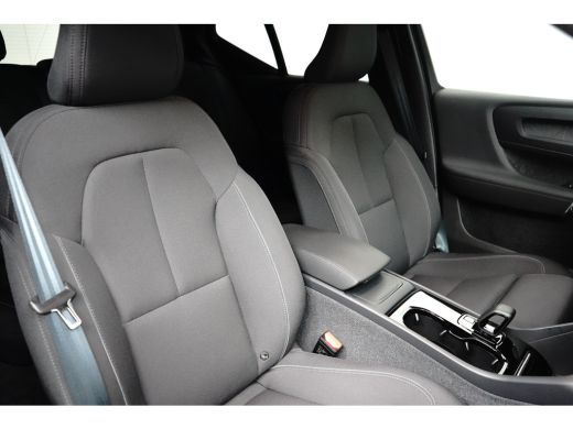Volvo  XC40 Recharge Plus | Pilot Assist | Camera | Stuur/stoelverwarming ActivLease financial lease