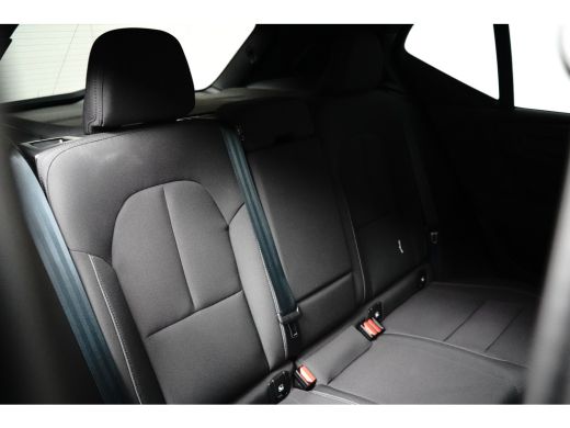 Volvo  XC40 Recharge Plus | Pilot Assist | Camera | Stuur/stoelverwarming ActivLease financial lease