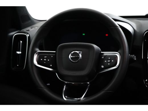 Volvo  XC40 Recharge Plus | Pilot Assist | Camera | Stuur/stoelverwarming ActivLease financial lease