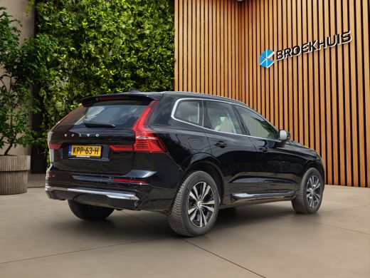 Volvo  XC60 2.0 T6 Plug-in hybrid AWD Core Bright | Trekhaak | Panoramadak | Pilot Assist | Stoelverwarming ActivLease financial lease