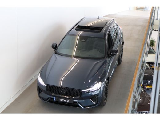 Volvo  XC60 T8 406PK AWD Ultra Dark Black Ed. | Executive | Luchtvering | B&W | 22" | Massage | HUD ActivLease financial lease