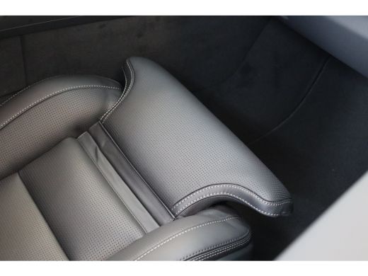 Volvo  XC60 T8 406PK AWD Ultra Dark Black Ed. | Executive | Luchtvering | B&W | 22" | Massage | HUD ActivLease financial lease