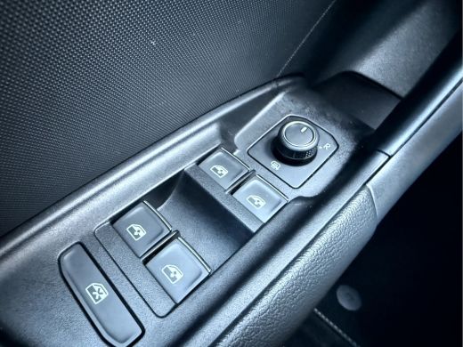 Audi A1 Sportback Sportback 25 TFSI edition one S-Line Led, Camera, 18''Lmv ActivLease financial lease