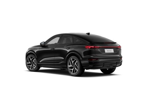 Audi Q6 e-tron S edition performance 100 kWh 306PK | Trekhaak | Luchtvering | Stoelventilatie | Panoramadak | B&... ActivLease financial lease