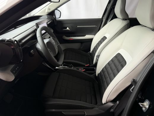 Citroën C3 Aircross 145pk Automaat MAX | Black | Navi | Camera | CarPlay/Android Auto | NWST ActivLease financial lease