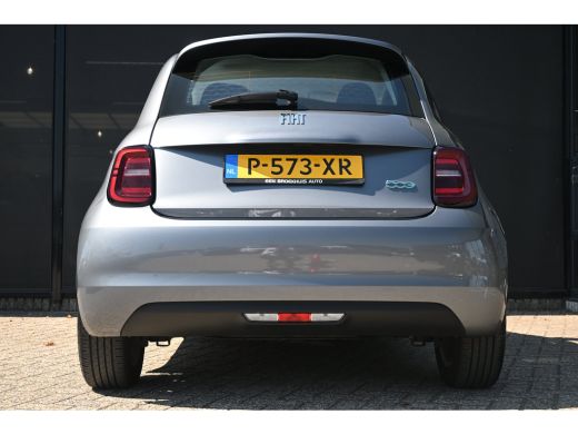 Fiat 500e Icon 42 kWh 3 Fase 92,5%SOH! | Navigatie | Climate Control | Cruise Control | Draadloos Apple Car... ActivLease financial lease