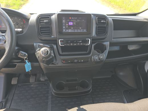Fiat Ducato 2.2 MultiJet 140 S&S L2H2 3.5t - Euro 6 - 140 Pk - Navi - ParkeerCamera - Airco - Cruise Control ActivLease financial lease