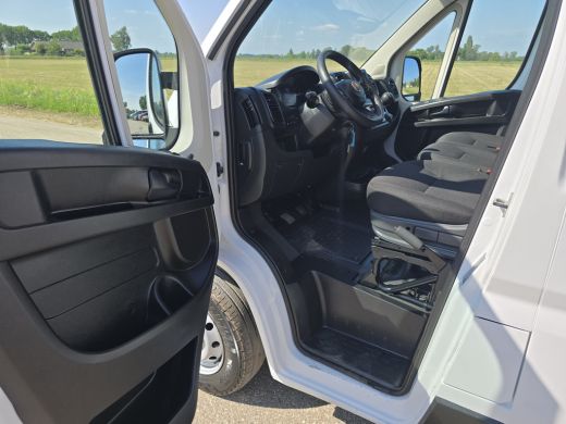 Fiat Ducato 2.2 MultiJet 140 S&S L2H2 3.5t - Euro 6 - 140 Pk - Navi - ParkeerCamera - Airco - Cruise Control ActivLease financial lease