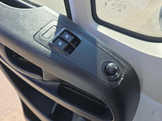 Fiat Ducato 2.2 MultiJet 140 S&S L2H2 3.5t - Euro 6 - 140 Pk - Navi - ParkeerCamera - Airco - Cruise Control ActivLease financial lease