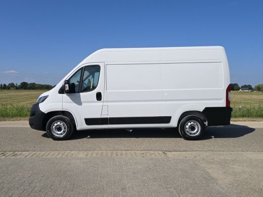 Fiat Ducato 2.2 MultiJet 140 S&S L2H2 3.5t - Euro 6 - 140 Pk - Navi - ParkeerCamera - Airco - Cruise Control ActivLease financial lease