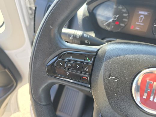 Fiat Ducato 2.2 MultiJet 140 S&S L2H2 3.5t - Euro 6 - 140 Pk - Navi - ParkeerCamera - Airco - Cruise Control ActivLease financial lease