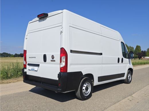 Fiat Ducato 2.2 MultiJet 140 S&S L2H2 3.5t - Euro 6 - 140 Pk - Navi - ParkeerCamera - Airco - Cruise Control ActivLease financial lease