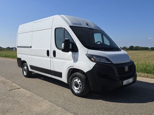 Fiat Ducato 2.2 MultiJet 140 S&S L2H2 3.5t - Euro 6 - 140 Pk - Navi - ParkeerCamera - Airco - Cruise Control ActivLease financial lease