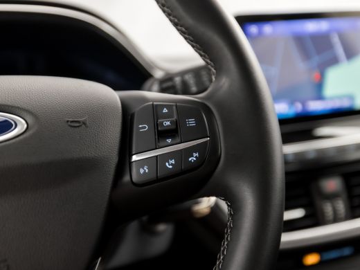 Ford Fiesta 1.0 EcoBoost Hybrid Titanium (APPLE CARPLAY, GROOT NAVI, CLIMATE, SPORTSTOELEN, PARKEERSENSOREN, ... ActivLease financial lease