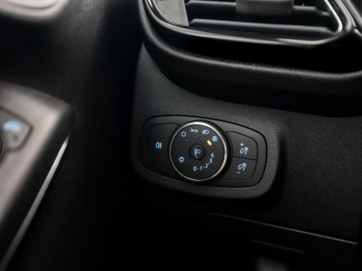 Ford Fiesta 1.0 EcoBoost Hybrid Titanium (APPLE CARPLAY, GROOT NAVI, CLIMATE, SPORTSTOELEN, PARKEERSENSOREN, ... ActivLease financial lease