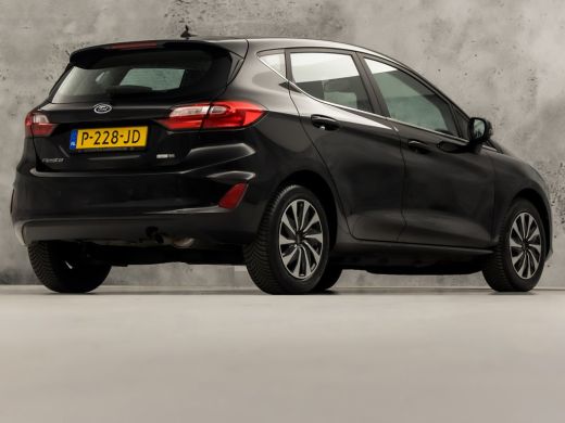 Ford Fiesta 1.0 EcoBoost Hybrid Titanium (APPLE CARPLAY, GROOT NAVI, CLIMATE, SPORTSTOELEN, PARKEERSENSOREN, ... ActivLease financial lease
