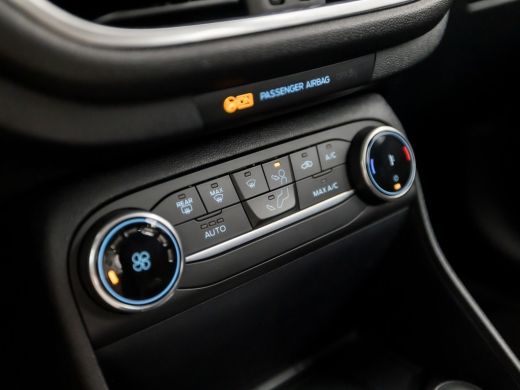 Ford Fiesta 1.0 EcoBoost Hybrid Titanium (APPLE CARPLAY, GROOT NAVI, CLIMATE, SPORTSTOELEN, PARKEERSENSOREN, ... ActivLease financial lease