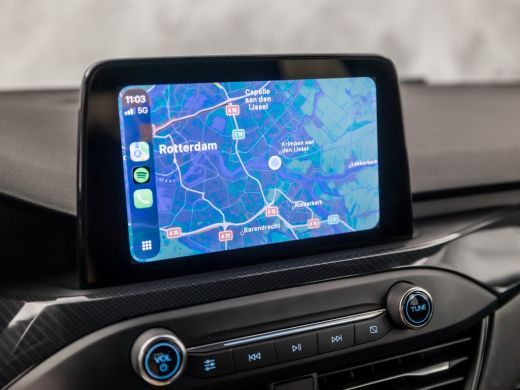 Ford Focus 1.0 EcoBoost Hybrid ST Line (APPLE CARPLAY, GROOT NAVI, STUUR/STOELVERWARMING, CAMERA, ADAPTIVE C... ActivLease financial lease
