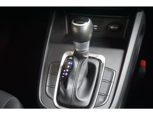 Hyundai Kona 1.6 GDI HEV Comfort Smart | Trekhaak | Achteruitrijcamera | Apple Carplay/Android Auto|telefoonin... ActivLease financial lease