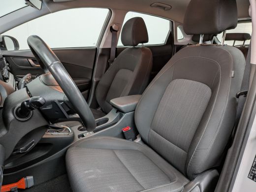 Hyundai Kona 1.6 GDI HEV Comfort Smart | Trekhaak | Achteruitrijcamera | Apple Carplay/Android Auto|telefoonin... ActivLease financial lease