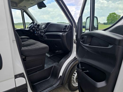 Iveco Daily 35S14V 352L H2 - Euro 6 - 140 Pk - Dubbel Lucht - Airco - Cruise Control ActivLease financial lease