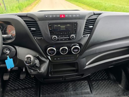 Iveco Daily 35S14V 352L H2 - Euro 6 - 140 Pk - Dubbel Lucht - Airco - Cruise Control ActivLease financial lease