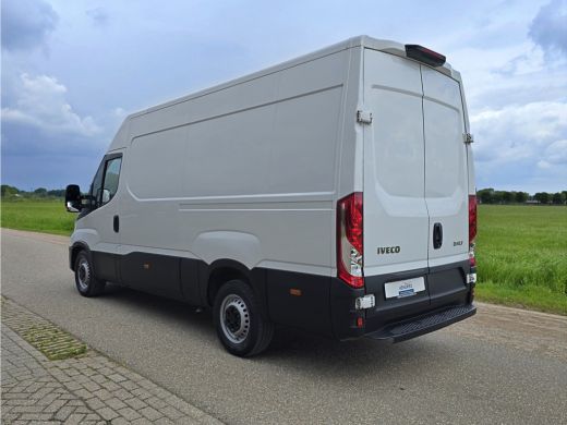 Iveco Daily 35S14V 352L H2 - Euro 6 - 140 Pk - Dubbel Lucht - Airco - Cruise Control ActivLease financial lease