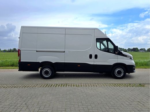 Iveco Daily 35S14V 352L H2 - Euro 6 - 140 Pk - Dubbel Lucht - Airco - Cruise Control ActivLease financial lease